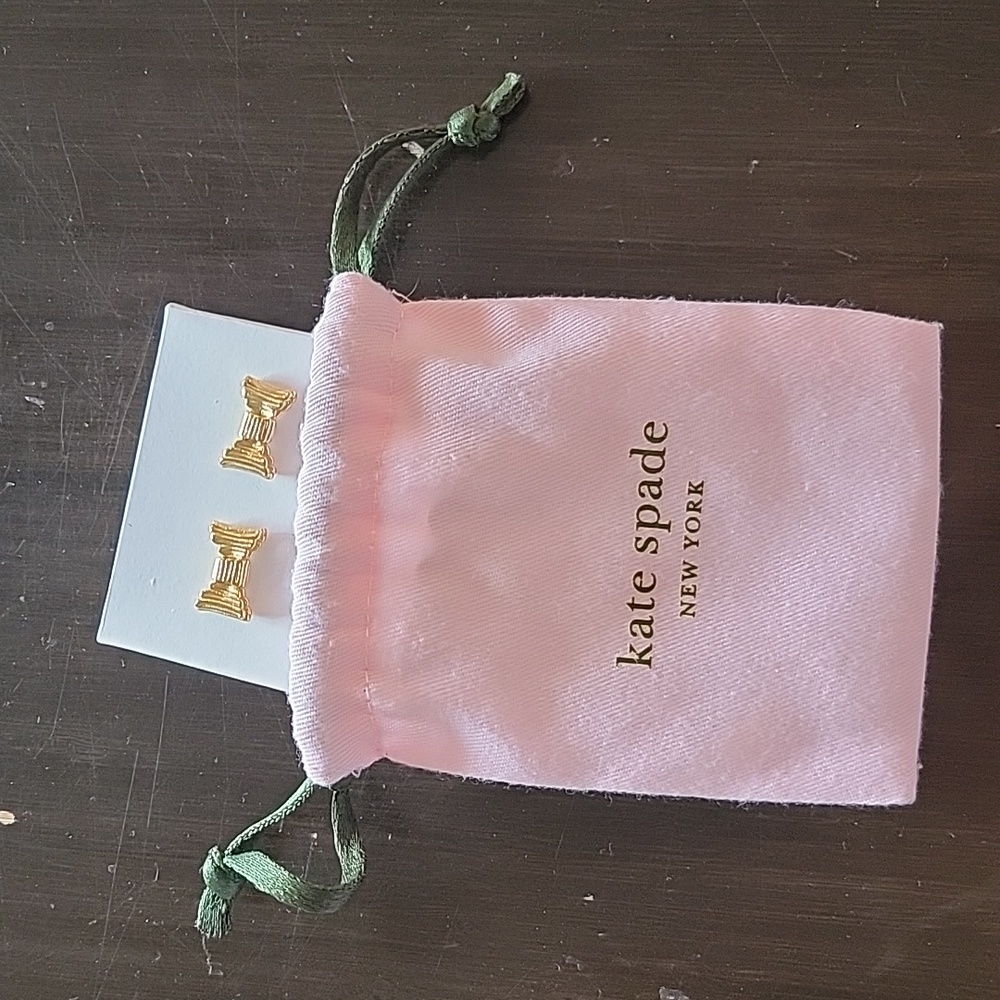 FINAL SALE- kate spade "All Wrapped Up" Stud Earrings
